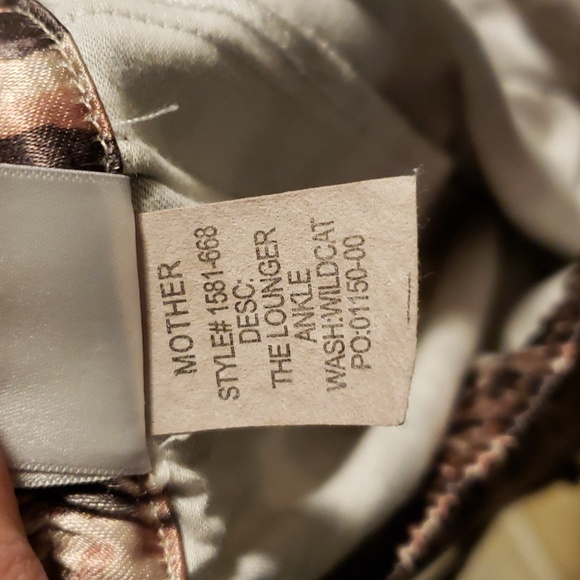 MOTHER The Lounger Leopard Print Ankle Track Pants - Picture 9 of 10